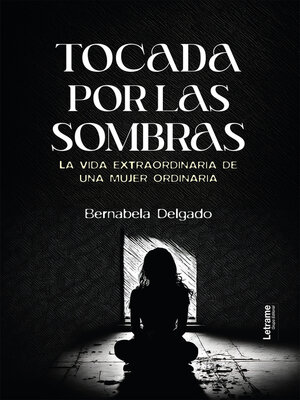 cover image of Tocada por las sombras
